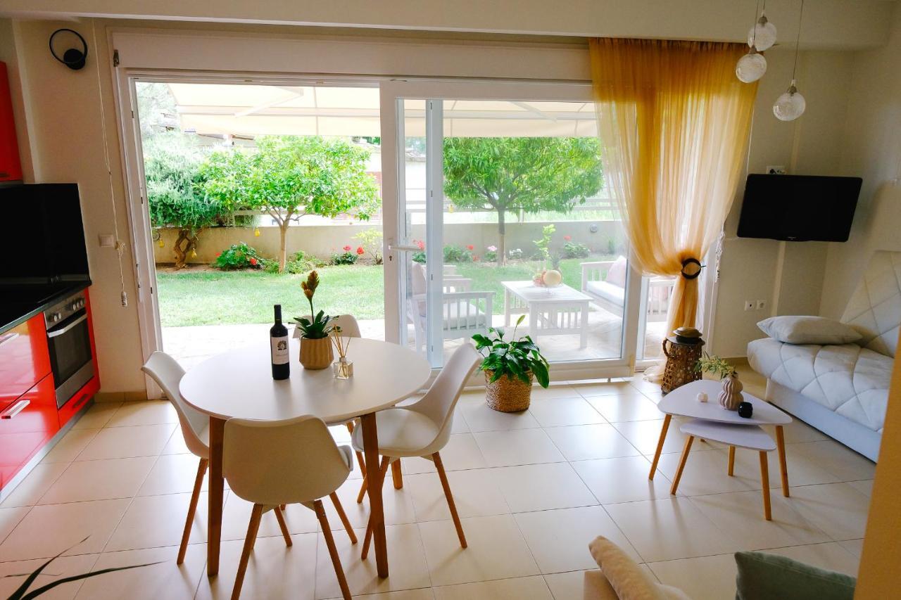 Apartament Oasis Garden House Nea Iraklitsa Zewnętrze zdjęcie